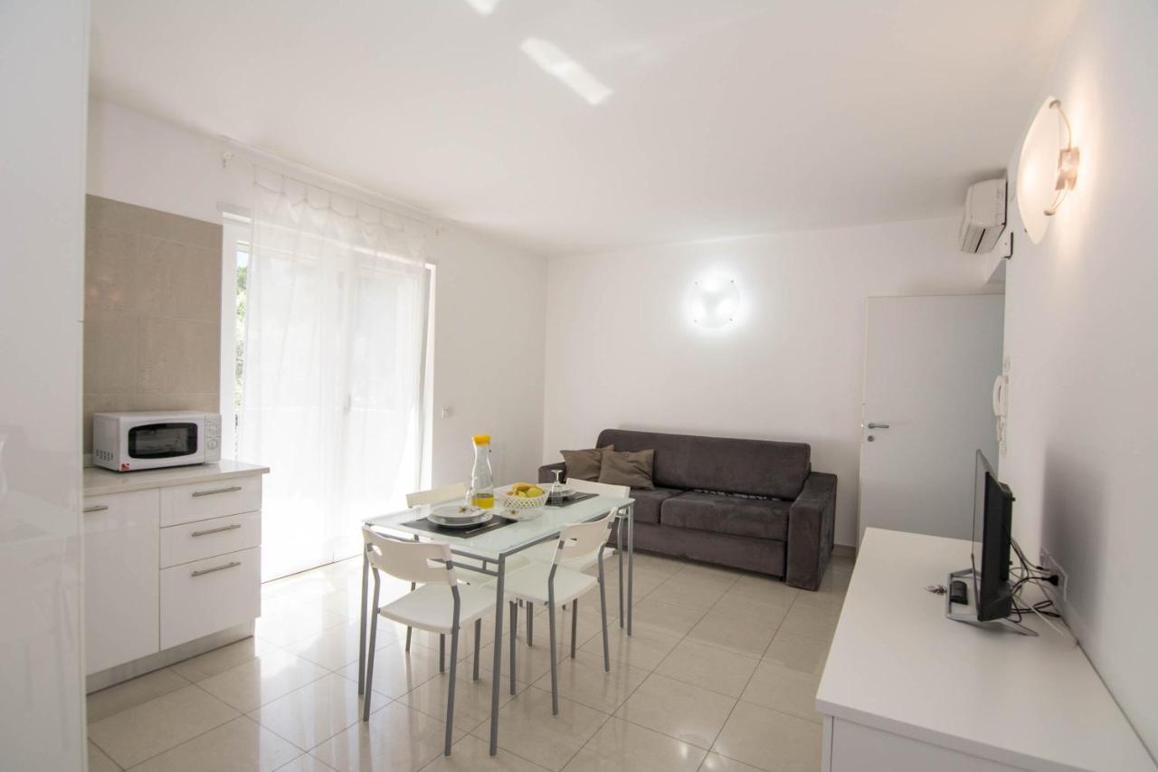 Appartamenti Laly Arco Exteriör bild